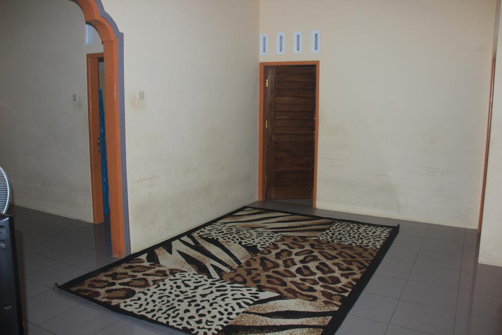 Jelajah Batukaras Apartment Exterior photo